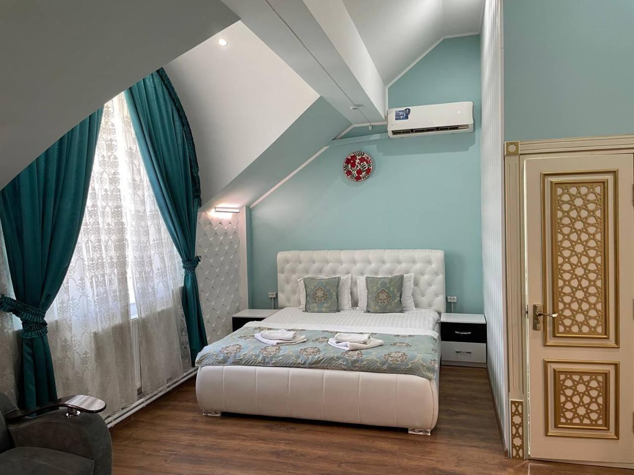 Eurasia Business Hotel Bukhara Eksteriør billede