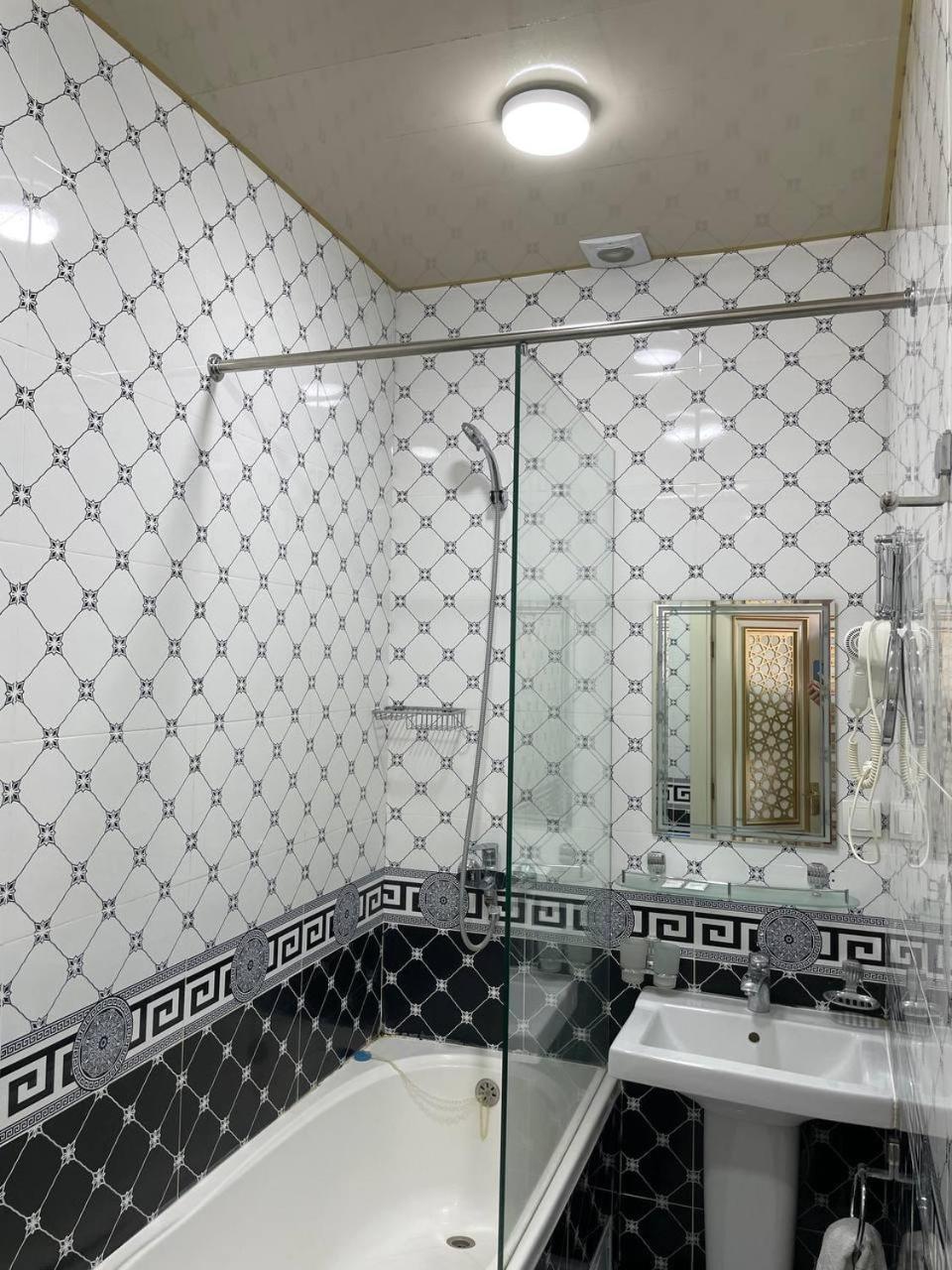 Eurasia Business Hotel Bukhara Eksteriør billede